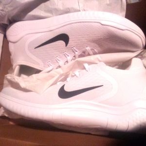 New 2018 Nike Free RN